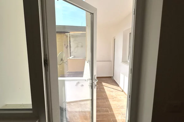 Apartment for sale in Tirana 1+1, Emty