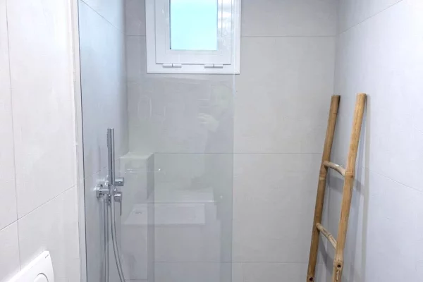 Shtepi me qera Apartament ne Tirane, Garsoniere, Mobilimi E mobiluar, Pagesa 32,000  Leke.