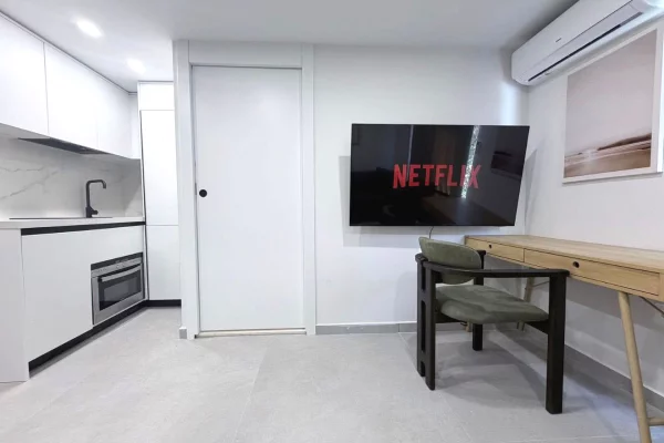 Shtepi me qera Apartament ne Tirane, Garsoniere, Mobilimi E mobiluar, Pagesa 32,000  Leke.