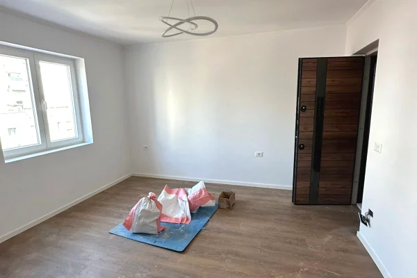 Apartment for sale in Tirana Garsoniere, Furnished