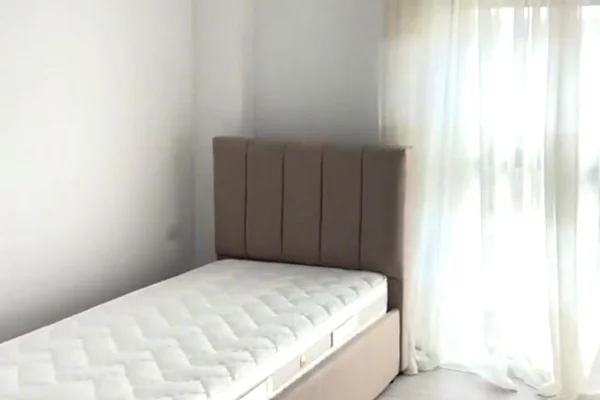 Appartamento in affitto a Tirana 3+1, Arredato