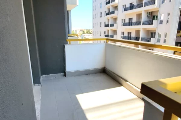 Shtepi ne shitje Apartament ne Tirane, 1+1, Mobilimi Bosh, pa mobiluar, Pagesa 13,500,000  Leke.