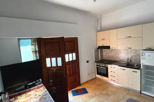 JEPET ME QERA APARTAMENT 1+1 – RRUGA JORDAN MISJA 