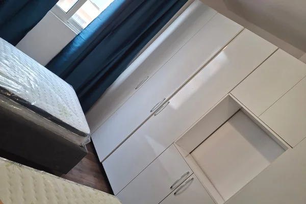 Appartamento in affitto a Tirana 2+1, Arredato