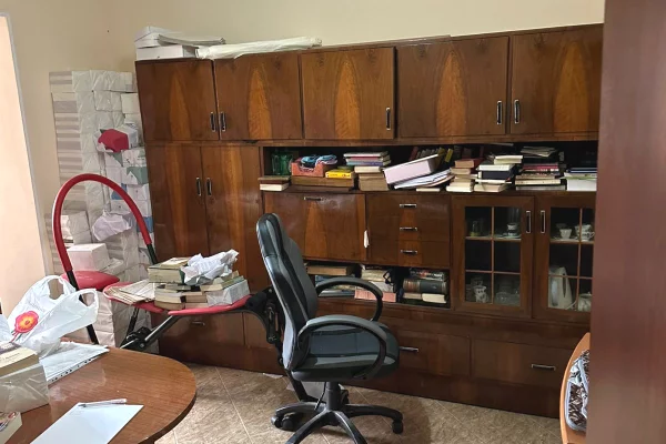 Shtepi ne shitje Apartament ne Tirane, 2+1, Mobilimi E mobiluar, Pagesa 135,000  Euro.