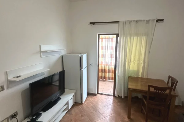 Shtepi me qera Apartament ne Tirane, 1+1, Mobilimi E mobiluar, Pagesa 33,000  Leke.