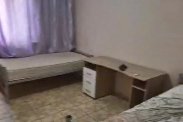 Shtepi me qera Shtepi Private ne Tirane, 2+1, Mobilimi E mobiluar, Pagesa 400  Euro.