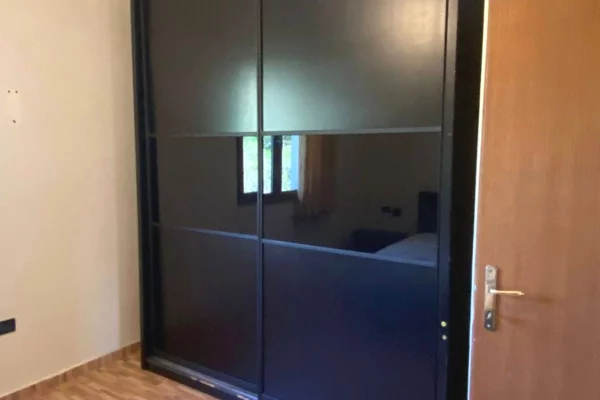 Shtepi me qera Apartament ne Tirane, 1+1, Mobilimi E mobiluar, Pagesa 30,000  Leke.