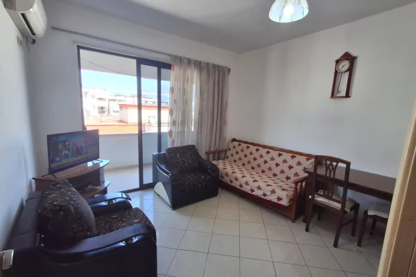 Shtepi me qera Apartament ne Tirane, 1+1, Mobilimi E mobiluar, Pagesa 38,000  Leke.