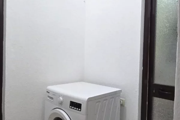 Shtepi me qera Apartament ne Tirane, 1+1, Mobilimi E mobiluar, Pagesa 33,000  Leke.