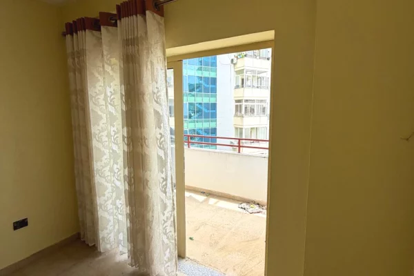 Shtepi me qera 2+1 ne Tirane - 60,000 Leke