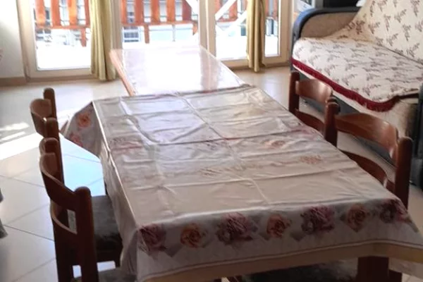 Shtepi me qera 1+1 ne Tirane - 38,000 Leke