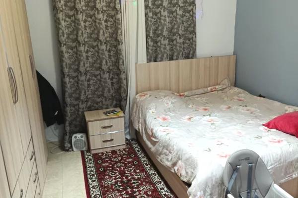 Shtepi me qera Apartament ne Tirane, 1+1, Mobilimi E mobiluar, Pagesa 45,000  Leke.