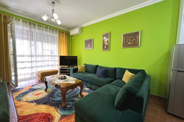Shtepi me qera Apartament ne Tirane, 1+1, Mobilimi E mobiluar, Pagesa 50,000  Leke.