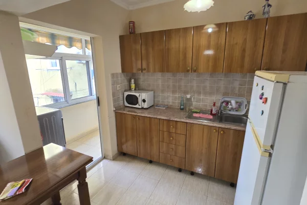 SHITET APARTAMENT 1+1 – ALI DEMI (BIG MARKET)