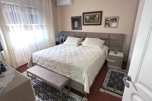 Shtepi me qera Apartament ne Tirane, 1+1, Mobilimi E mobiluar, Pagesa 40,000  Leke.