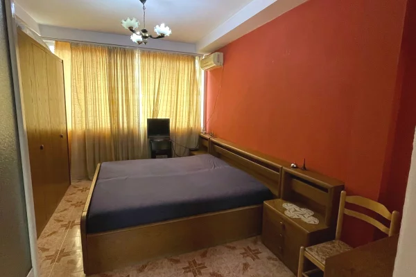 Shtepi me qera Apartament ne Tirane, 1+1, Mobilimi E mobiluar, Pagesa 35,000  Leke.