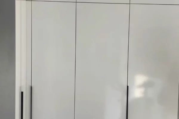 Shtepi ne shitje Apartament ne Tirane, 1+1, Mobilimi E mobiluar, Pagesa 124,000  Euro.