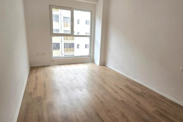 Shtepi ne shitje Apartament ne Tirane, 2+1, Mobilimi Bosh, pa mobiluar, Pagesa 187,200  Euro.