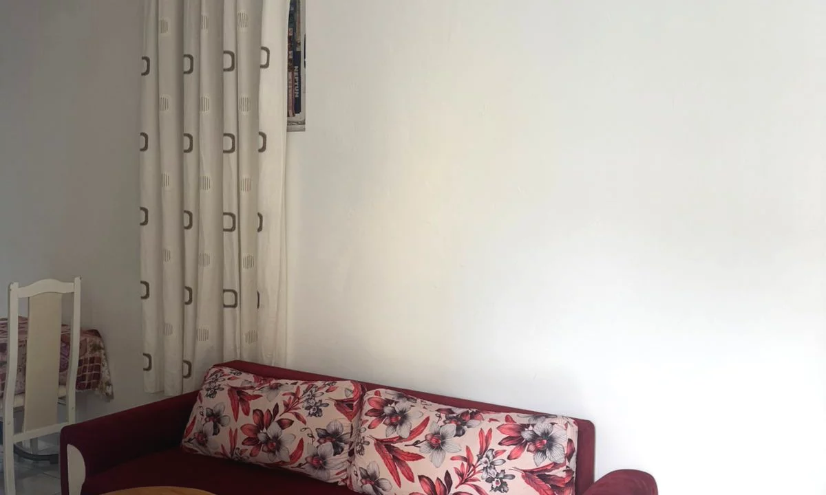 Shtepi me qera Apartament ne Tirane, 1+1, Mobilimi E mobiluar, Pagesa 27,000  Leke.