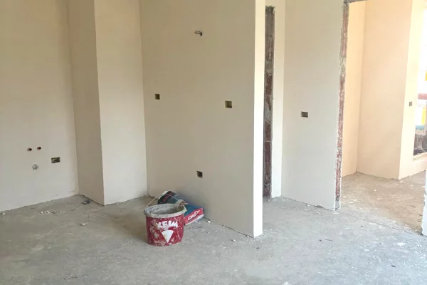 Apartment for sale in Tirana 1+1, Emty