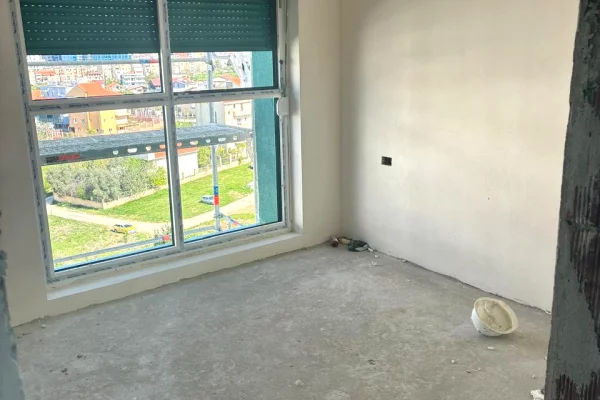 Apartment for sale in Tirana 1+1, Emty