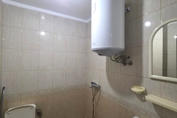 Shtepi me qera Apartament ne Tirane, 1+1, Mobilimi E mobiluar, Pagesa 30,000  Leke.
