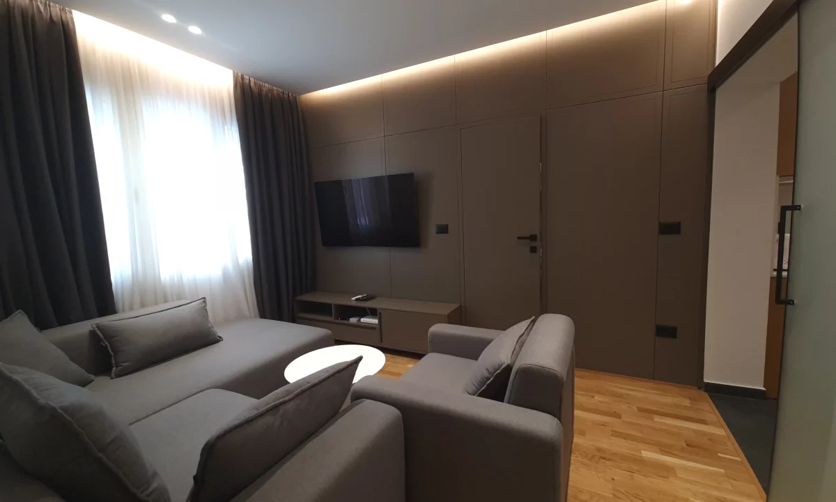 Shtepi me qera Apartament ne Tirane, 1+1, Mobilimi E mobiluar, Pagesa 70,000  Leke.