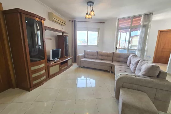 Shtepi ne shitje 2+1 ne Tirane - 135,000 Euro