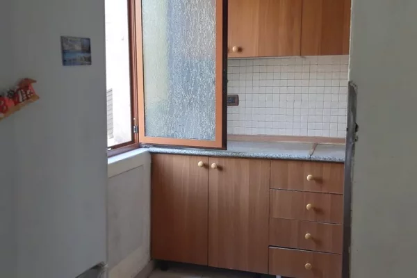 Shtepi me qera Apartament ne Tirane, 1+1, Mobilimi E mobiluar, Pagesa 35,000  Leke.