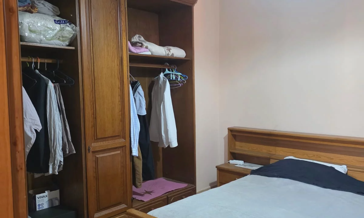 Shtepi me qera Apartament ne Tirane, 1+1, Mobilimi E mobiluar, Pagesa 50,000  Leke.