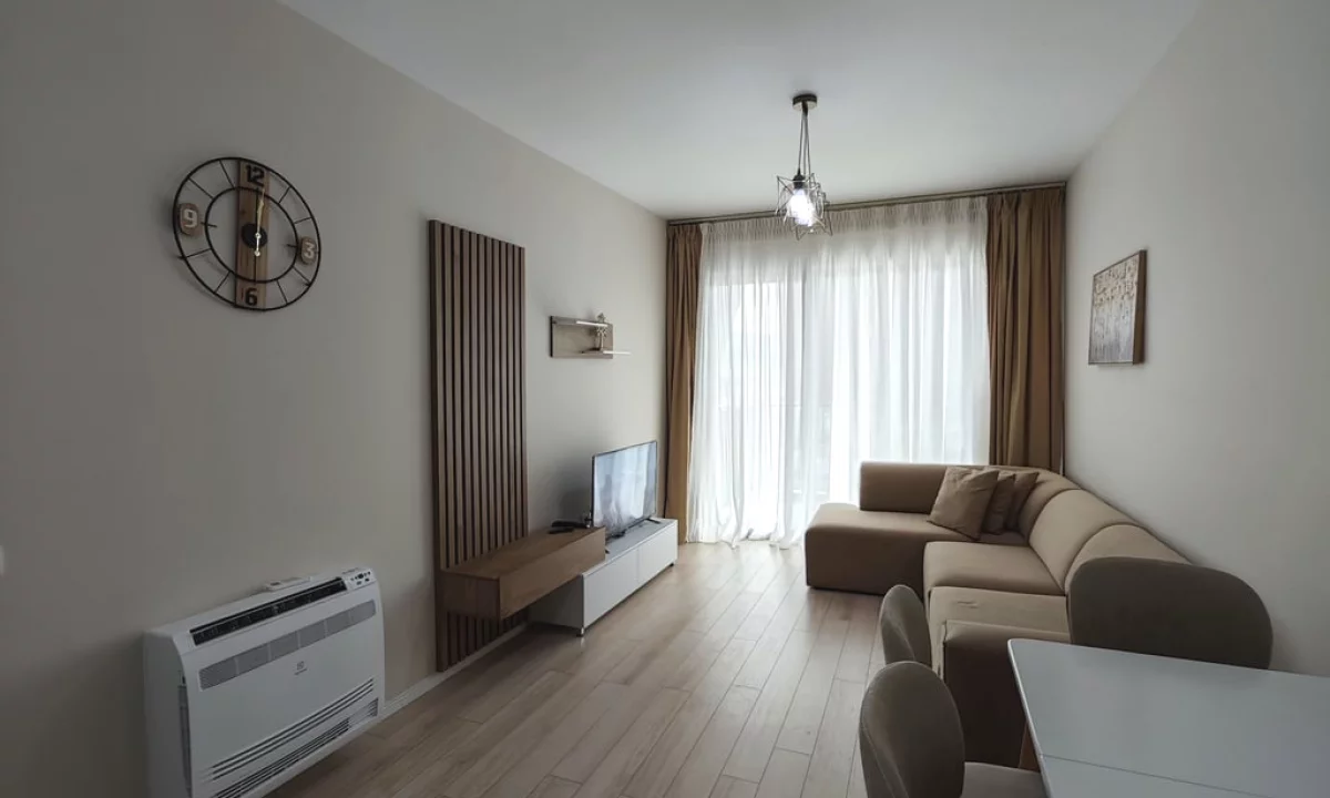 Shtepi me qera Apartament ne Tirane, 1+1, Mobilimi E mobiluar, Pagesa 550  Euro.