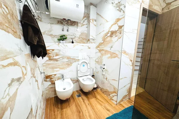 Shtepi me qera Apartament ne Tirane, 1+1, Mobilimi E mobiluar, Pagesa 65,000  Leke.