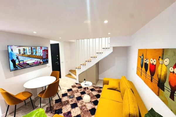 Shtepi me qera Apartament ne Tirane, 1+1, Mobilimi E mobiluar, Pagesa 65,000  Leke.