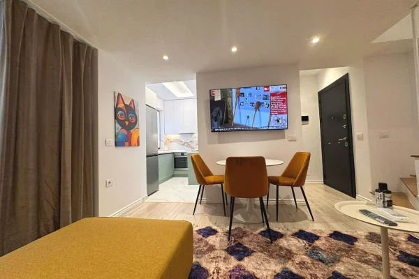 Shtepi me qera Apartament ne Tirane, 1+1, Mobilimi E mobiluar, Pagesa 65,000  Leke.