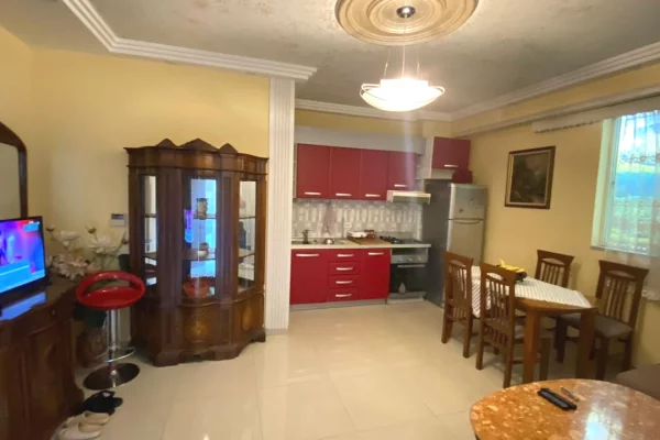 Shtepi me qera Apartament ne Tirane, 1+1, Mobilimi E mobiluar, Pagesa 50,000  Leke.