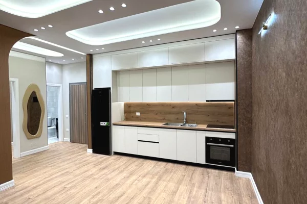 Shtepi ne shitje Apartament ne Tirane, 2+1, Mobilimi E mobiluar, Pagesa 215,000  Euro.