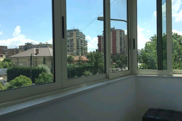 Shtepi me qera Apartament ne Tirane, 1+1, Mobilimi E mobiluar, Pagesa 62,000  Leke.