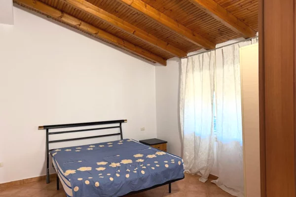 Shtepi me qera Apartament ne Tirane, 1+1, Mobilimi E mobiluar, Pagesa 40,000  Leke.