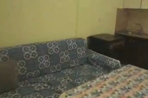 Shtepi me qera Apartament ne Tirane, 1+1, Mobilimi E mobiluar, Pagesa 35,000  Leke.