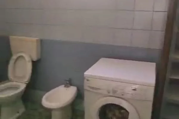Shtepi me qera Apartament ne Tirane, 1+1, Mobilimi E mobiluar, Pagesa 35,000  Leke.
