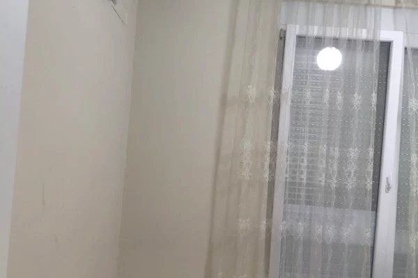 Shtepi me qera Apartament ne Tirane, 2+1, Mobilimi E mobiluar, Pagesa 55,000  Leke.