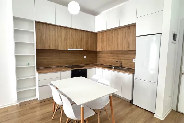 Shtepi me qera Apartament ne Tirane, 1+1, Mobilimi E mobiluar, Pagesa 39,000  Leke.