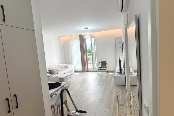 Shtepi me qera Apartament ne Tirane, 1+1, Mobilimi E mobiluar, Pagesa 60,000  Leke.