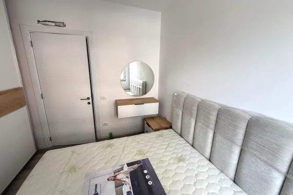 Shtepi me qera Apartament ne Tirane, 1+1, Mobilimi E mobiluar, Pagesa 40,000  Leke.
