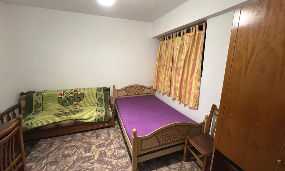 Shtepi me qera Apartament ne Tirane, Garsoniere, Mobilimi E mobiluar, Pagesa 30,000  Leke.
