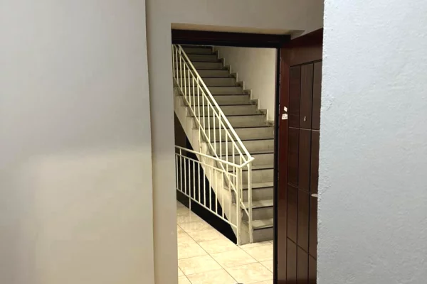Shtepi me qera Apartament ne Tirane, 1+1, Mobilimi E mobiluar, Pagesa 40,000  Leke.