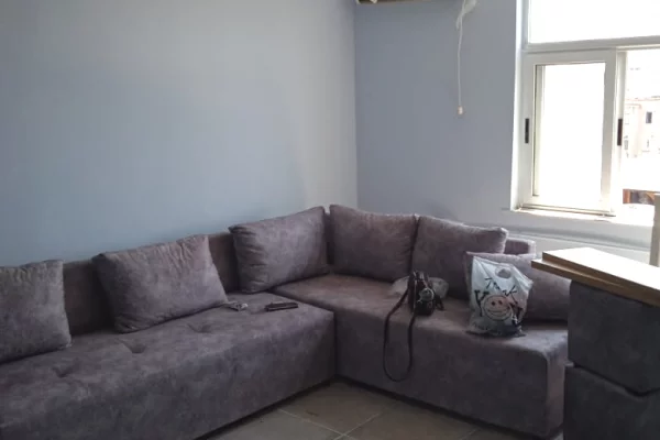 Shtepi ne shitje 1+1 ne Tirane - 9,000,000 Leke