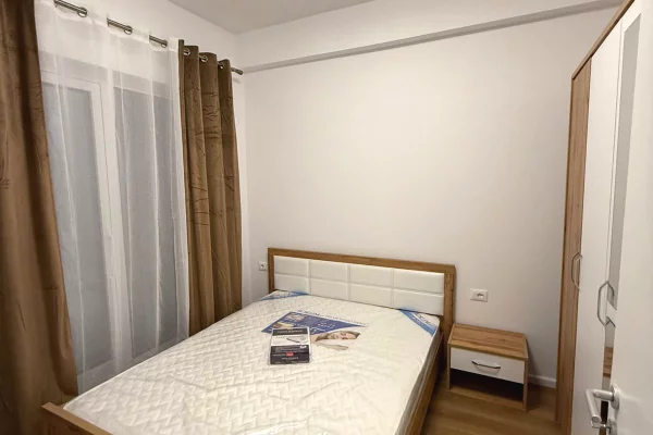 Shtepi ne shitje Apartament ne Tirane, 1+1, Mobilimi E mobiluar, Pagesa 10,000,000  Leke.