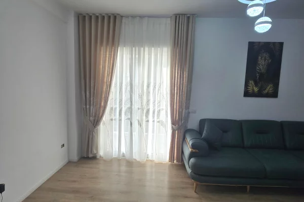 Shtepi ne shitje Apartament ne Tirane, 1+1, Mobilimi E mobiluar, Pagesa 13,000,000  Leke.